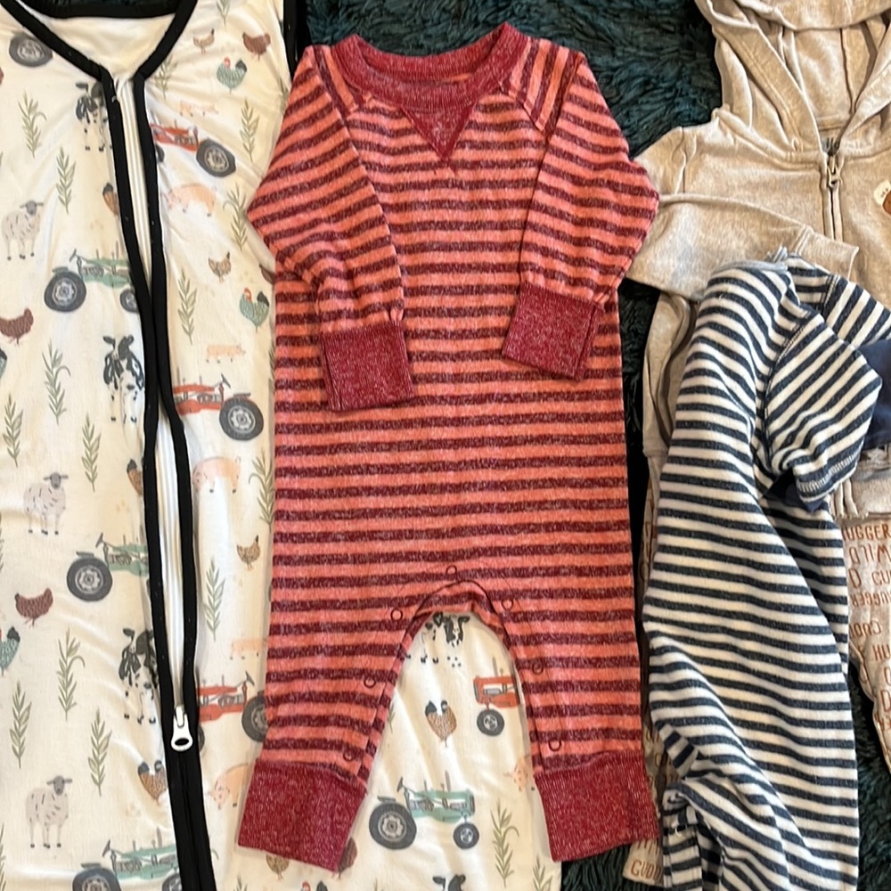 🤩🤩 7 PIECE BABY CLOTHES!!! - Picture 5 of 6